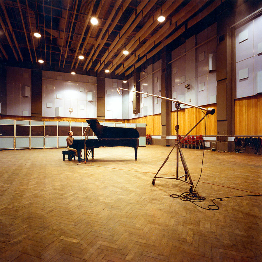 Elyakim Taussig Pianist, recording session at Abbey Road Studio, London England